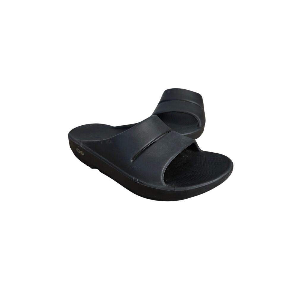 Oofos ooahh sport flex slides comfort sandal Recovery shoe unisex black women 7